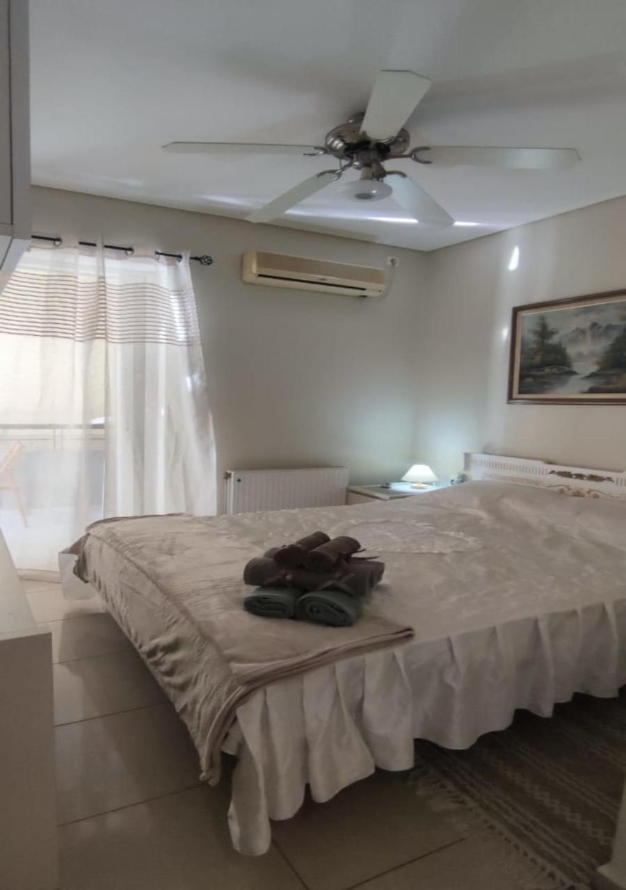 Apartment In A Quiet Location. 아테네 외부 사진