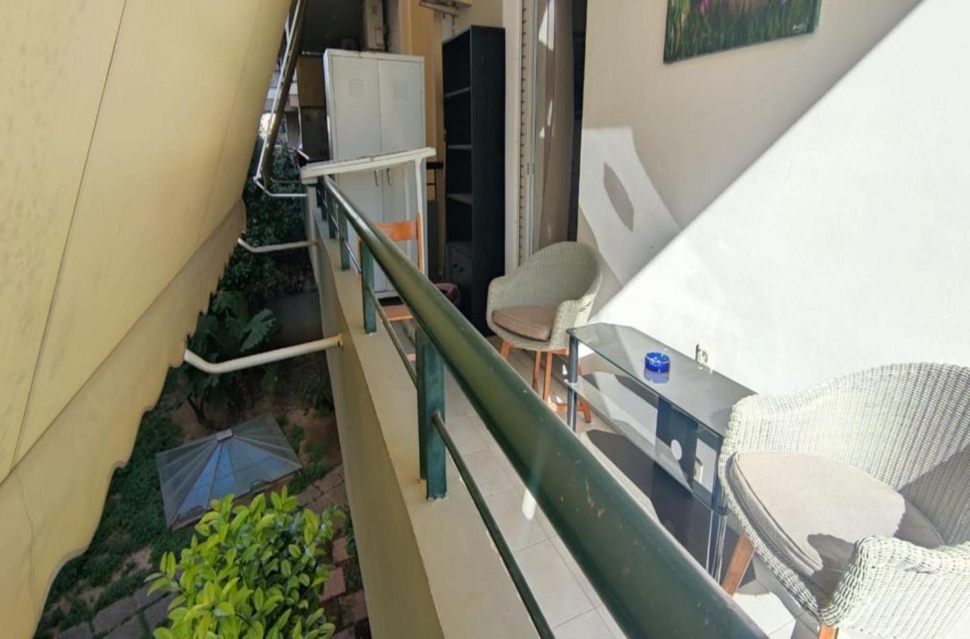 Apartment In A Quiet Location. 아테네 외부 사진